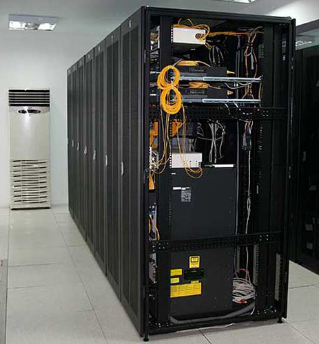 Chọn Máy Chủ Rack Khi Nào?